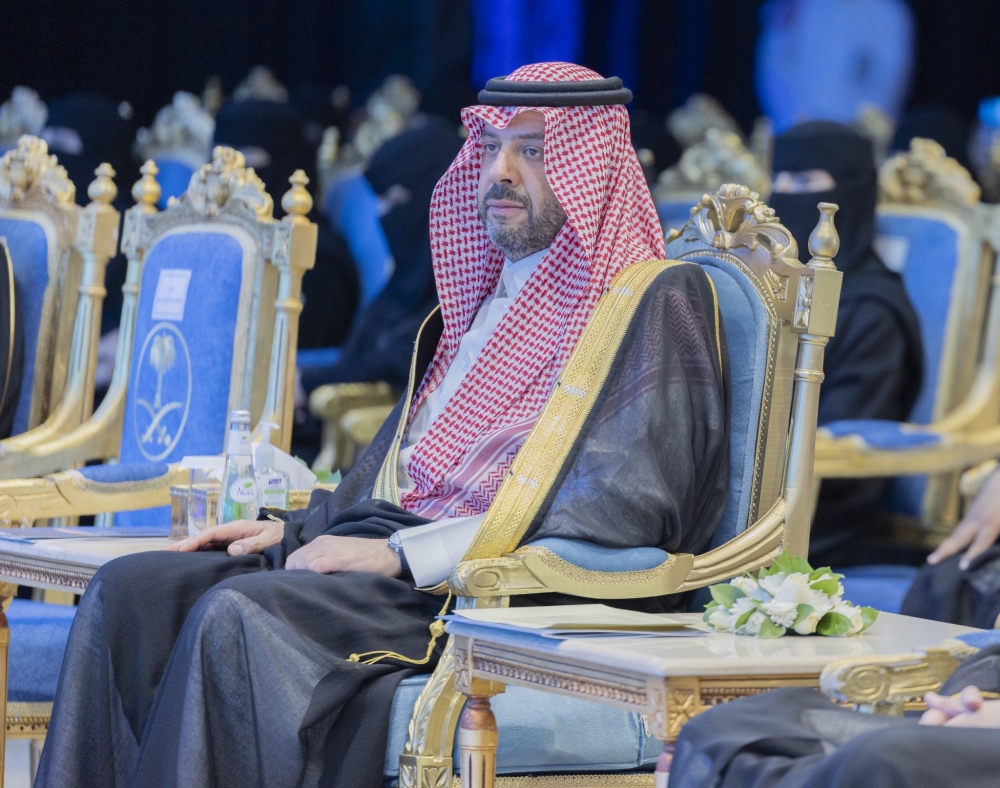 الأمير فيصل بن خالد بن سلطان يرعى حفل